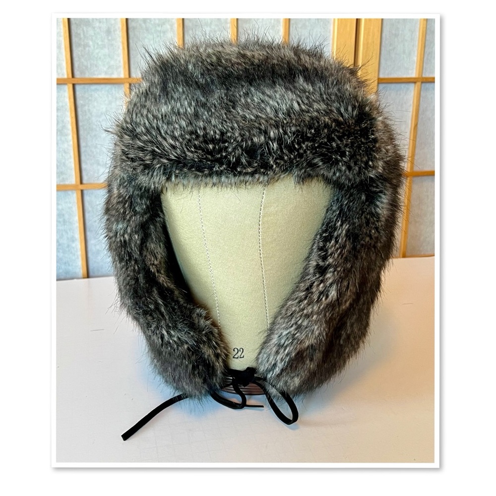 Simply Vera Wang Faux Fur Hat
